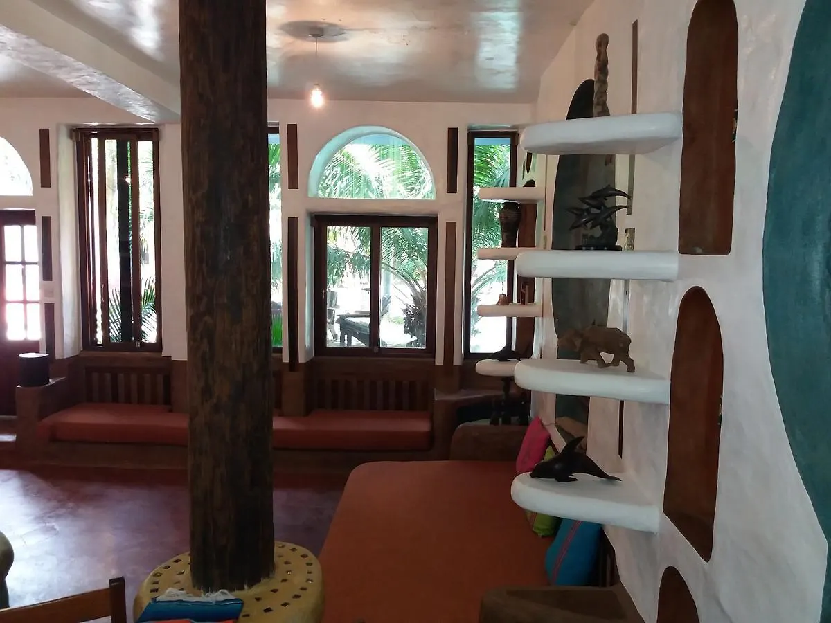 Condo Nautilo At Reef View Pavilions Lance aux Epines Bed & Breakfast